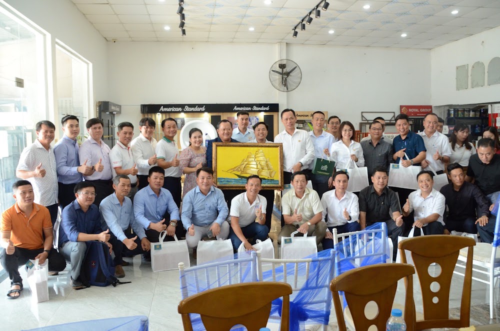 Hội thảo chuyên đề, Cà phê Doanh nhân và chương trình tham quan doanh nghiệp