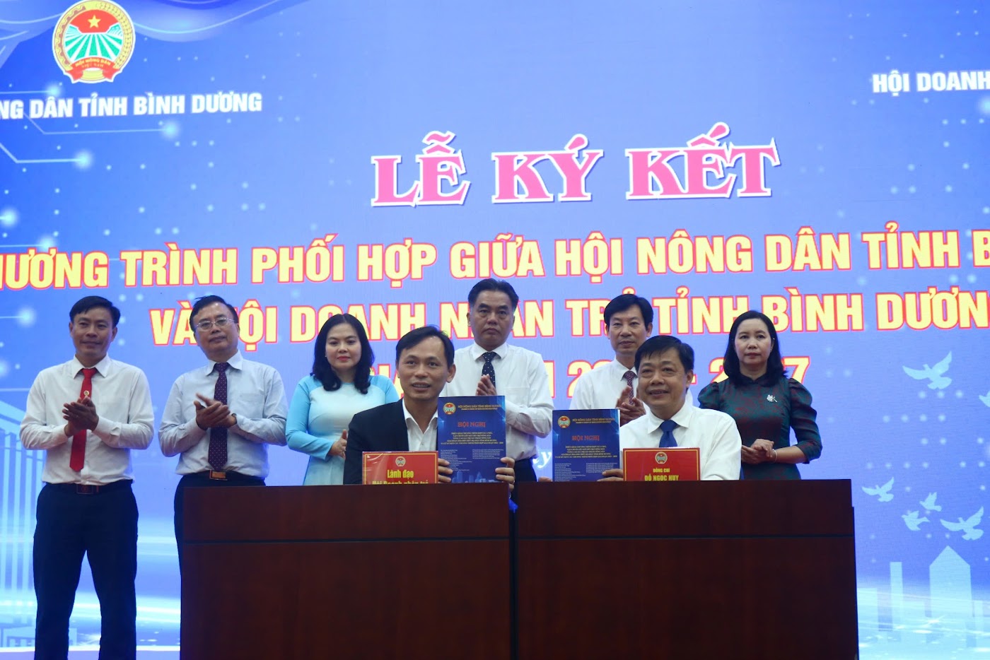 Đối thoại chính sách với lãnh đạo tỉnh Bình Dương và các tọa đàm cải thiện môi trường đầu tư
