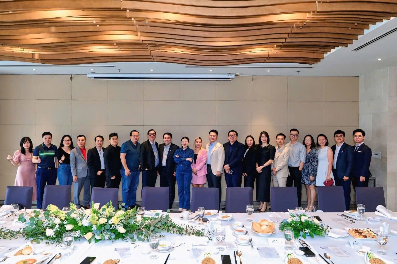 Chuỗi Business Lunch - Taste of Wisdom
